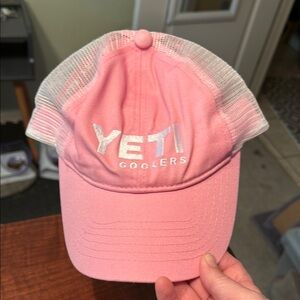 YETI Pink adult  Cap